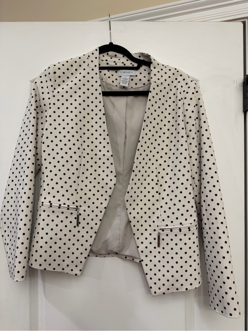 Carmen Marc Valvo Cream Blazer with Black Polka Dots